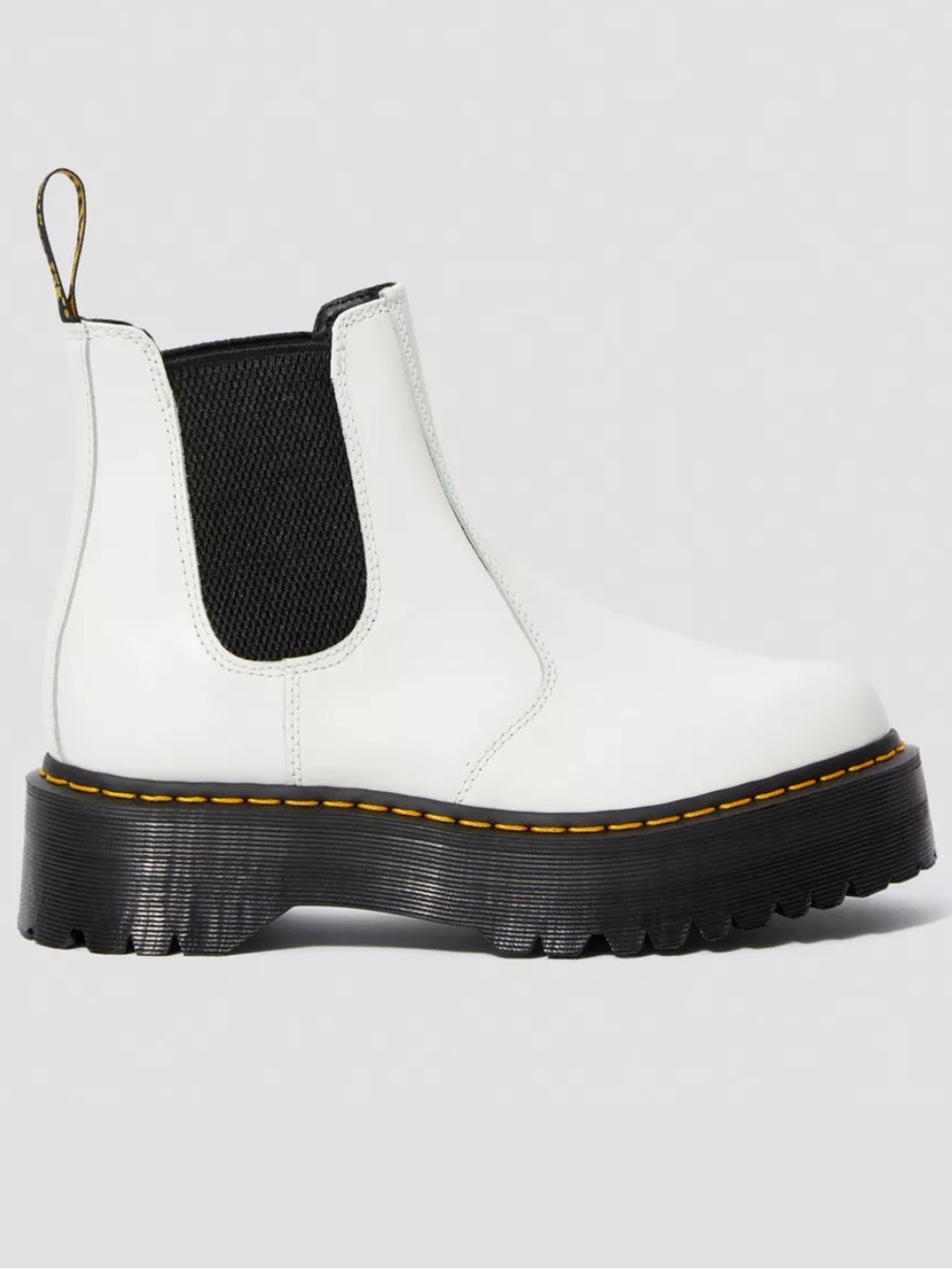 Dr. Martens 2976 Quad Platform Chelsea Leather White Women’s size 7 NEW!!!